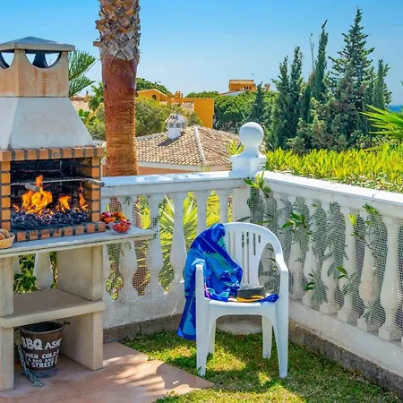 Villa Aran By